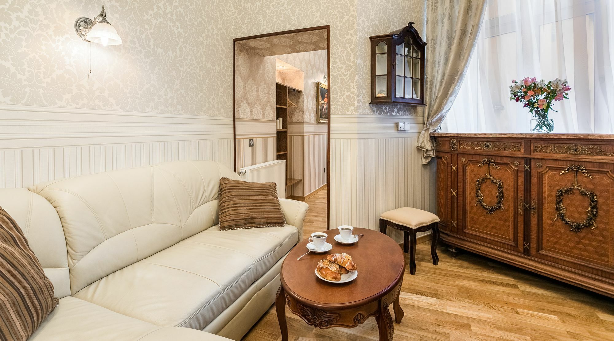 Exclusive Royal Apartments Красков Екстериор снимка